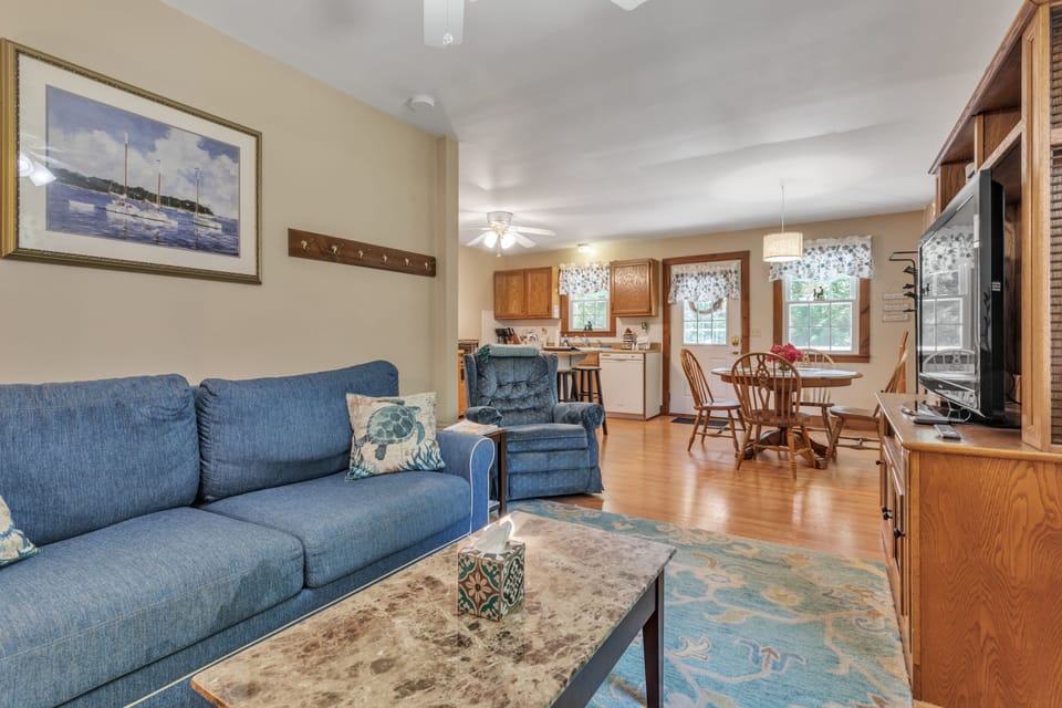 Bungalow, 1 Bedroom | Living area | TV, fireplace, streaming services
