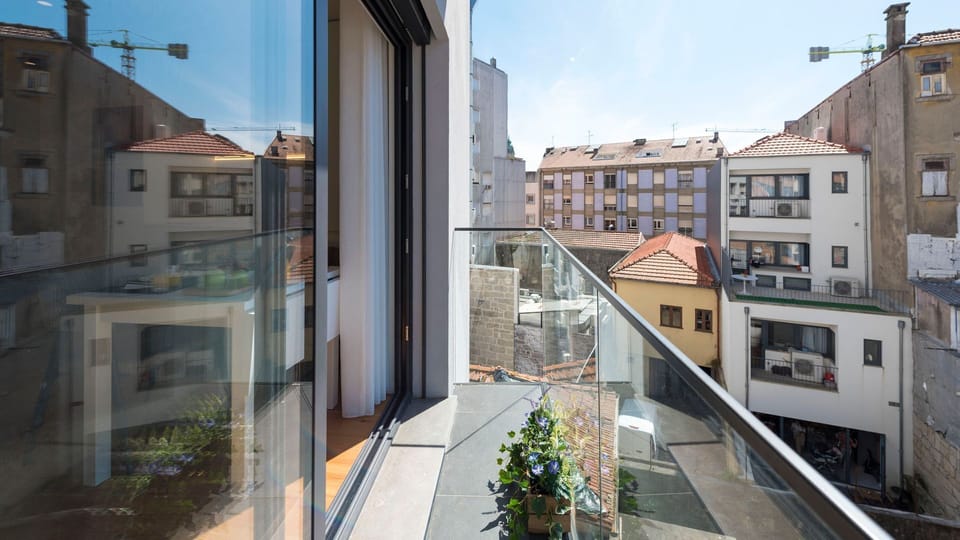 Small balcony #sunny