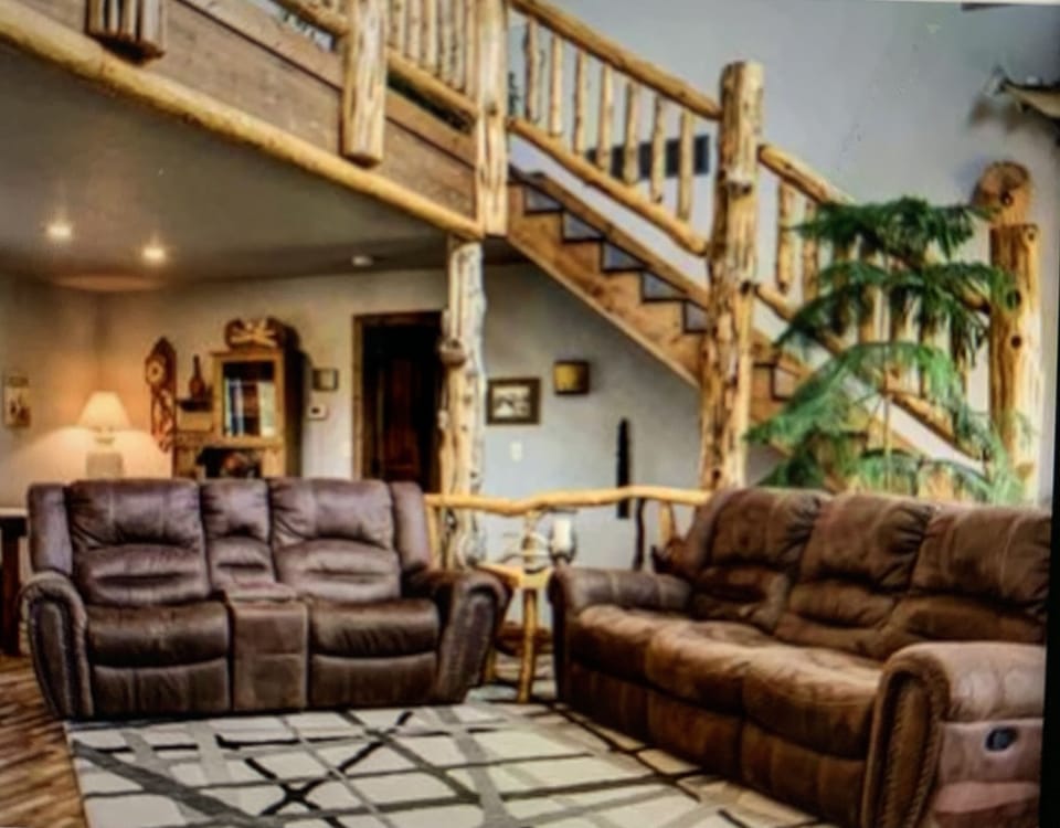 Beautiful cedar log staircase 