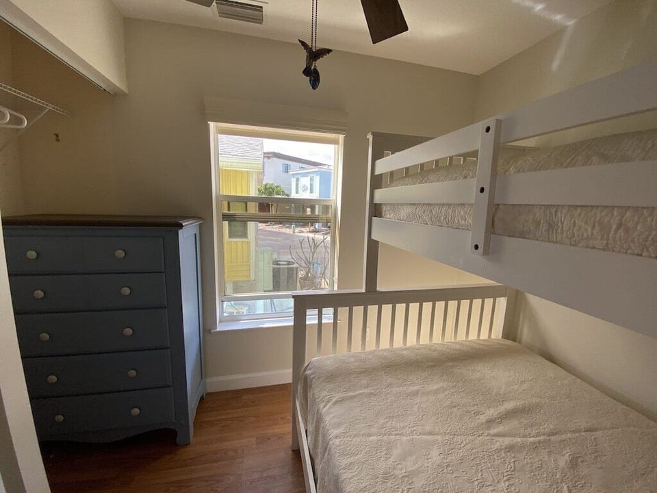 Level 2 Bedroom