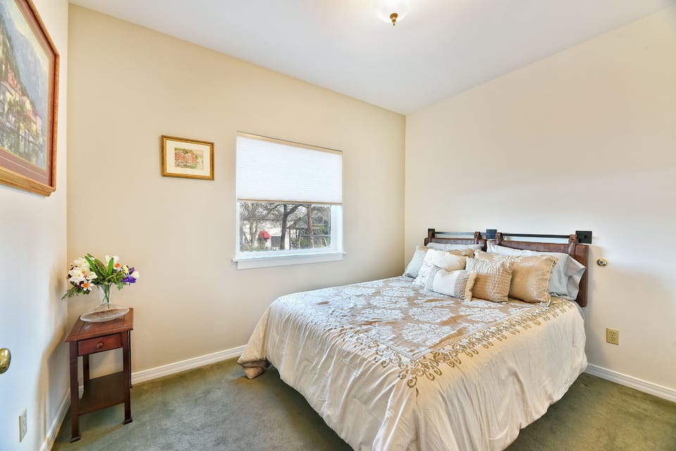 Duplex, Private Bathroom, Mountain View (230- Downstairs) | 3 bedrooms