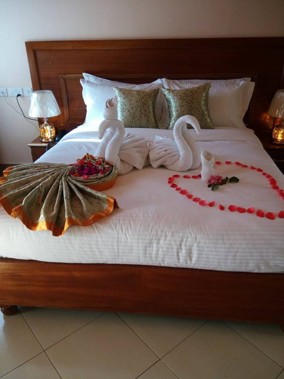 Deluxe Room | Bed sheets
