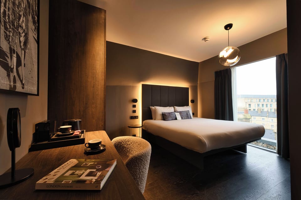 Premium Room | Hypo-allergenic bedding, in-room safe, soundproofing, free WiFi