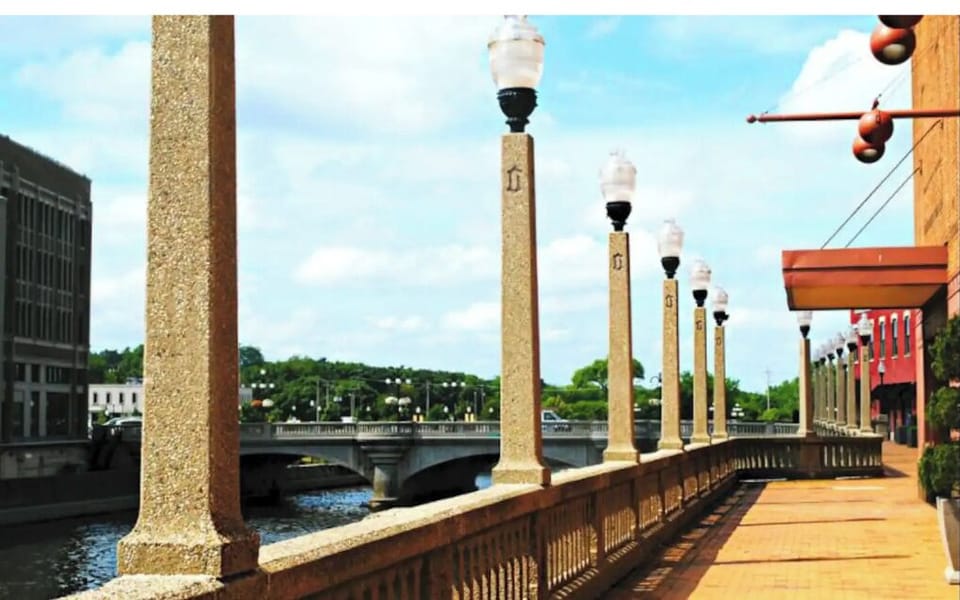 Walking distance to the downtown Aurora Riverwalk