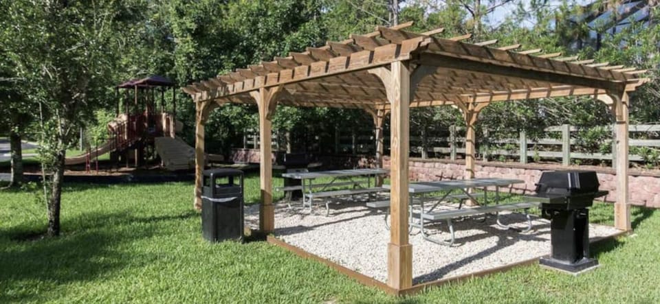 barbeque & picnic area for your family to enjoy