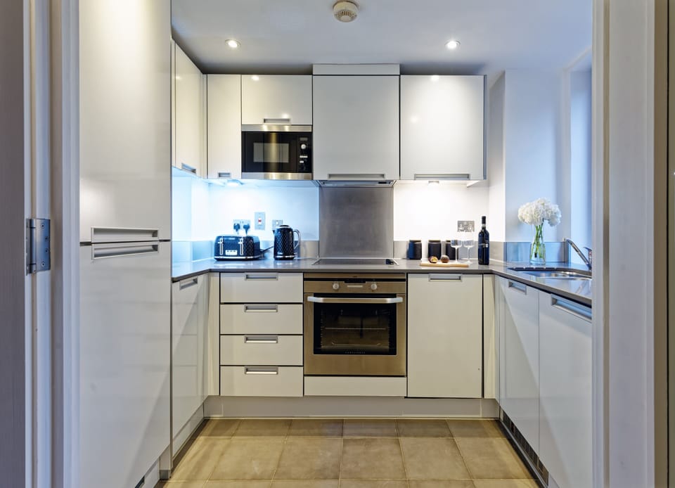 Comfort Apartment, Ensuite | Private kitchen