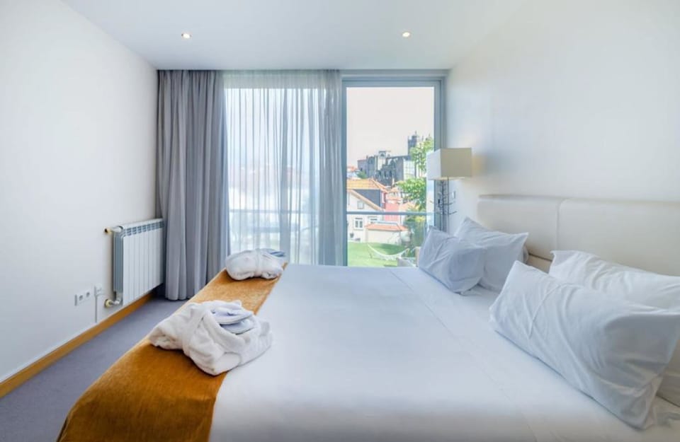 Deluxe Villa | In-room safe, desk, iron/ironing board, free WiFi