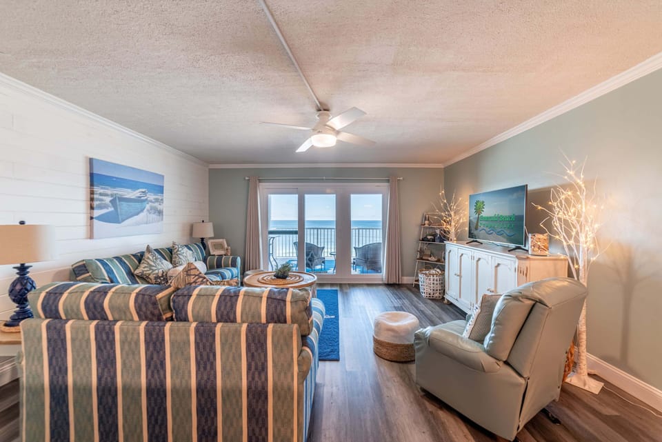 The open floor plan is great for entertaining friends and family