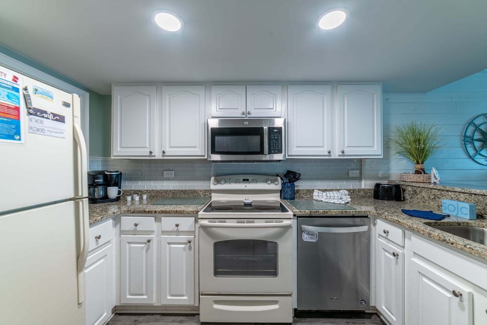 Freshly renovated throughout