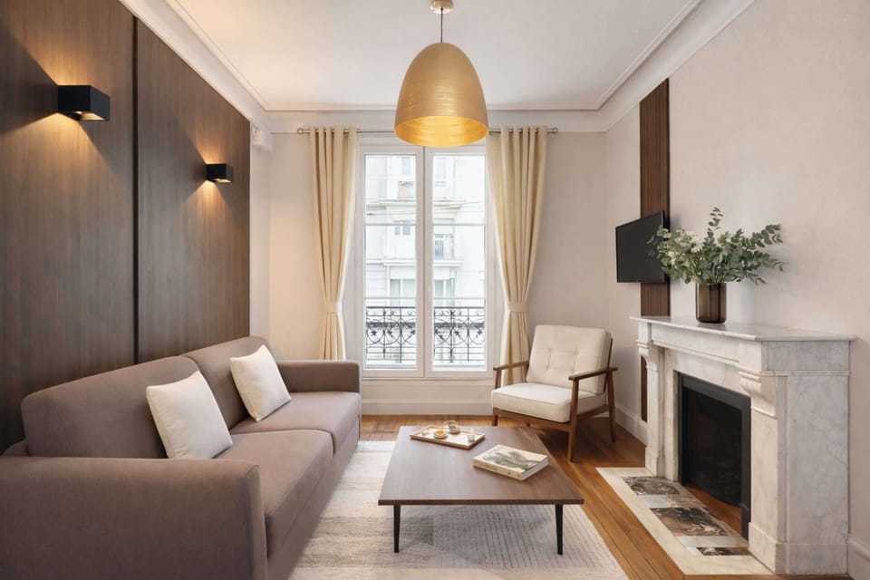 The apartment has been fully renovated with care by an interior designer.
