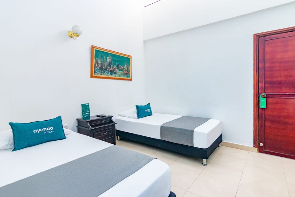 Twin Room | Hypo-allergenic bedding available, WiFi (free), bed sheets
