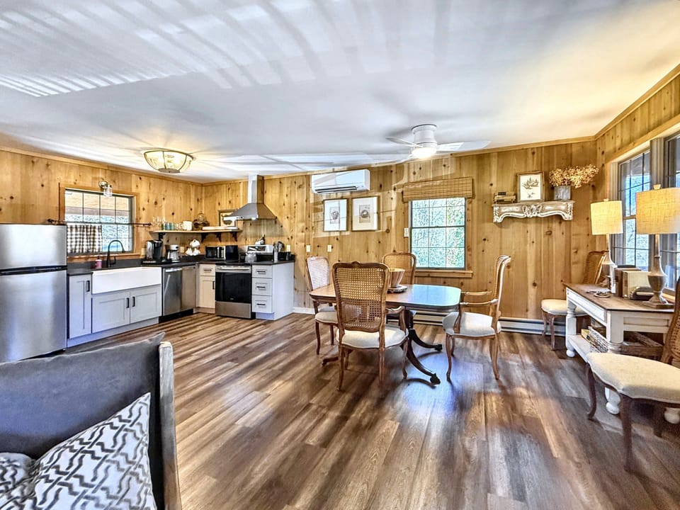 Main level-Open floor plan