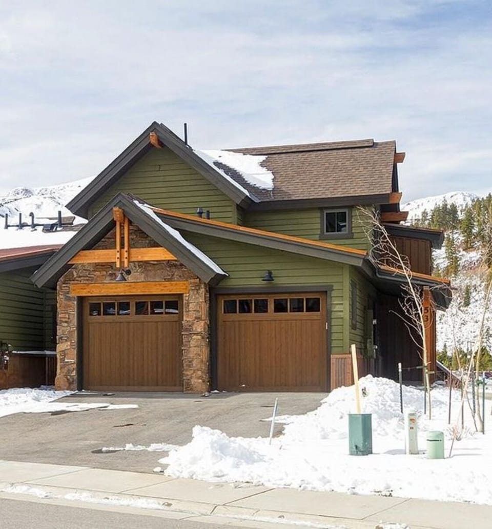 Single family home with extra large 2 car garage.