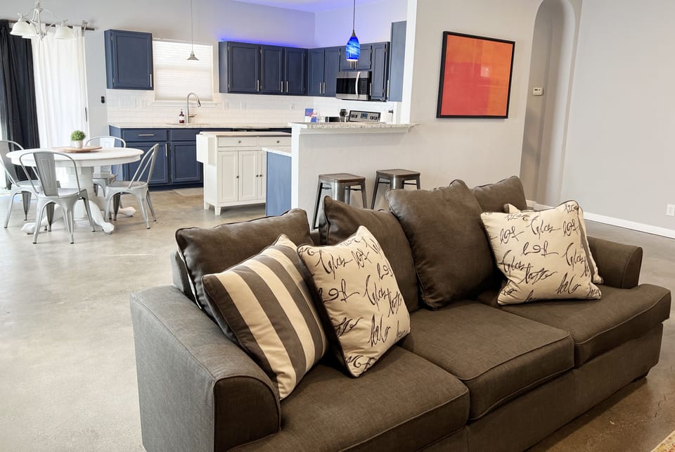 Open Floorplan 