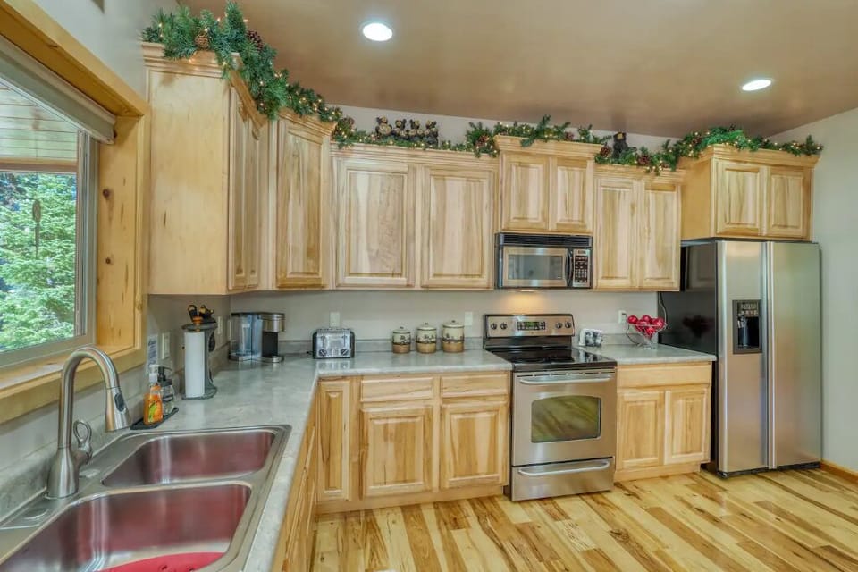 Kitchen fully equipped