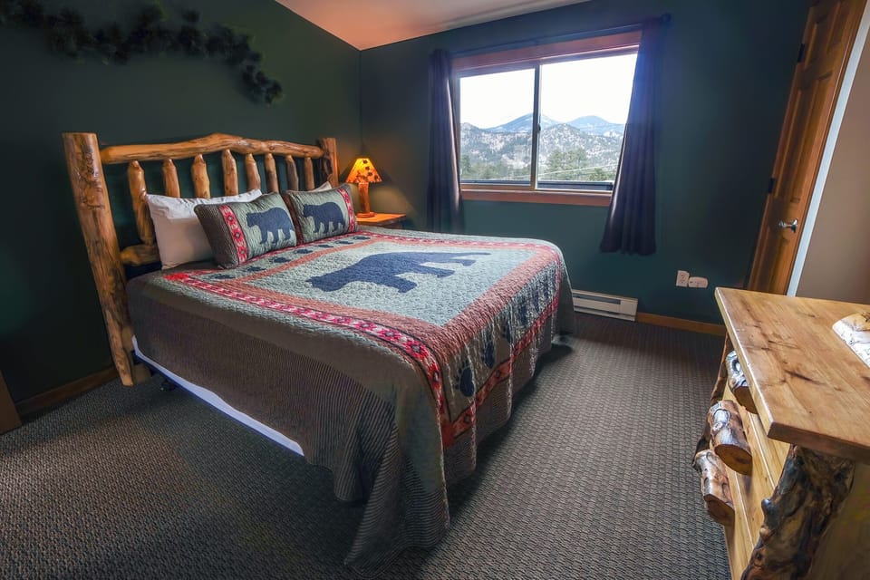 Bedroom with King Bed