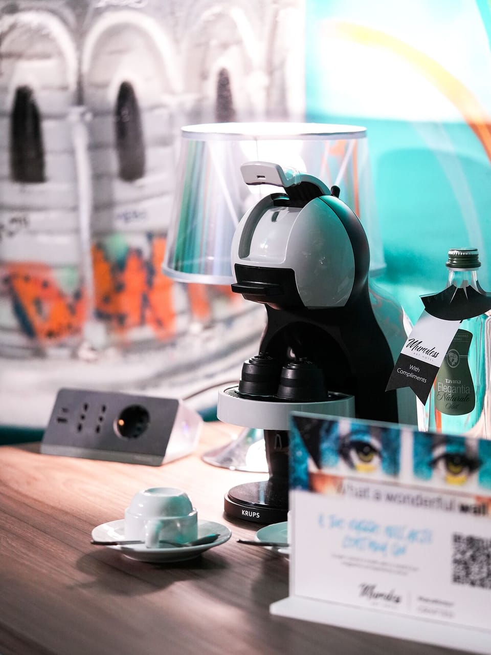 Superior Room, 1 Queen Bed | Minibar, in-room safe, individually decorated, individually furnished