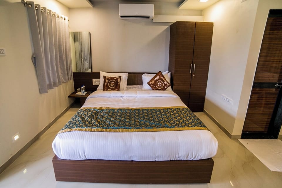 Deluxe Double Room | Free WiFi