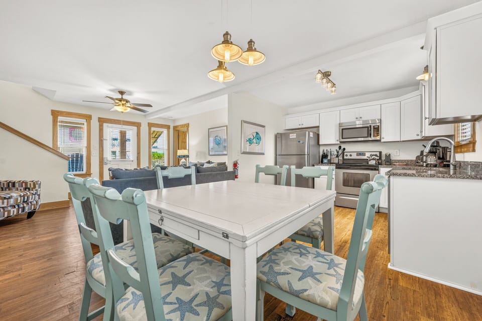 First Level Dining Area