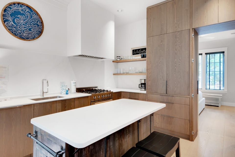 Fully equipped kitchen