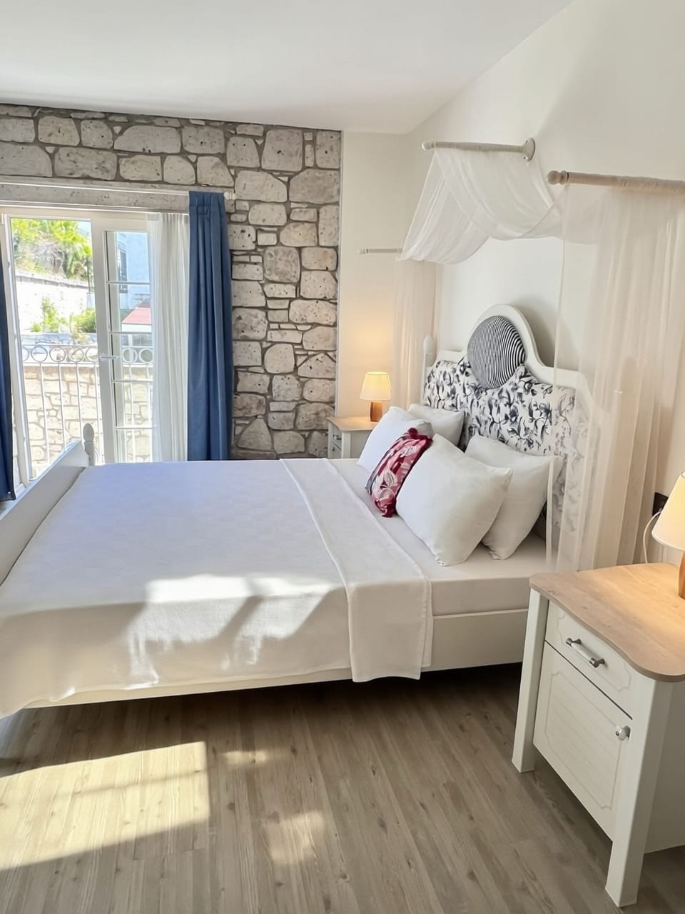 Deluxe Double Room | Hypo-allergenic bedding, free WiFi, bed sheets