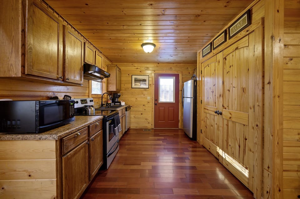 Kitchen #1