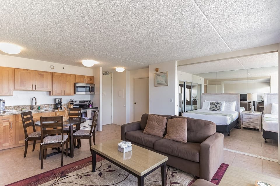Condo, 1 Bedroom | Interior