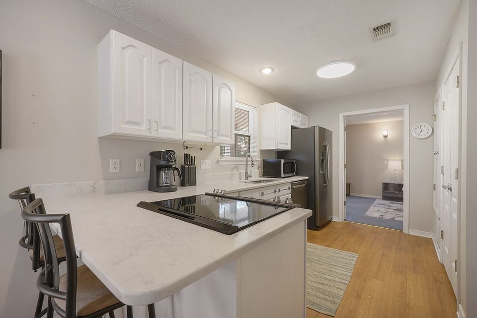 Hidden Gem Escape - Miramar Beach - Kitchen