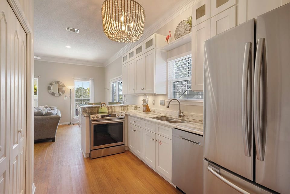 Hidden Gem Escape - Miramar Beach - Kitchen