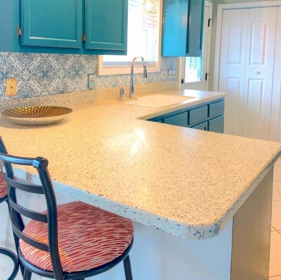 Well equipped kitchen