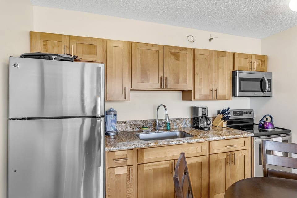 Refrigerator, Room, Indoors, Oven, Furniture