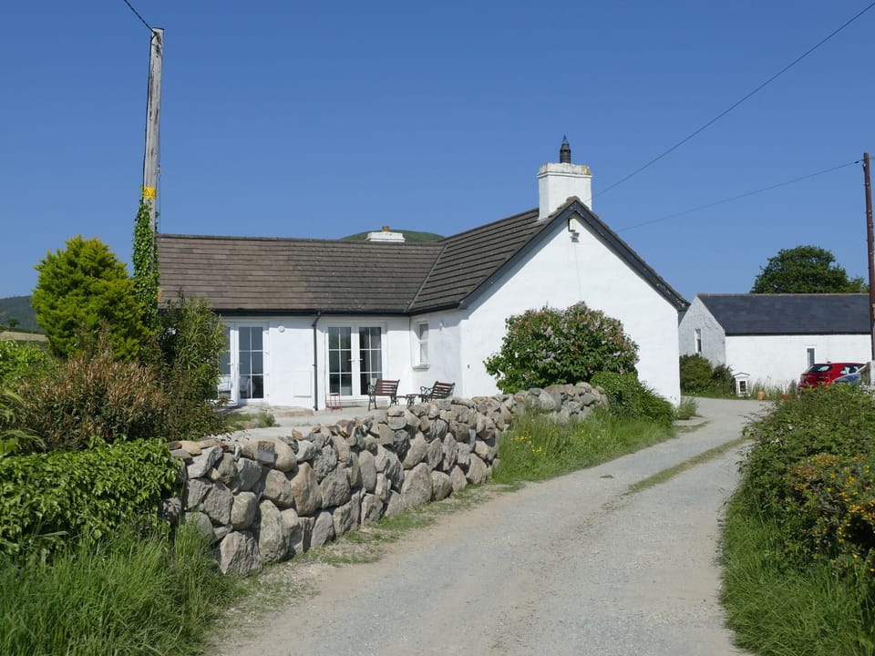 Cottage | Front of property