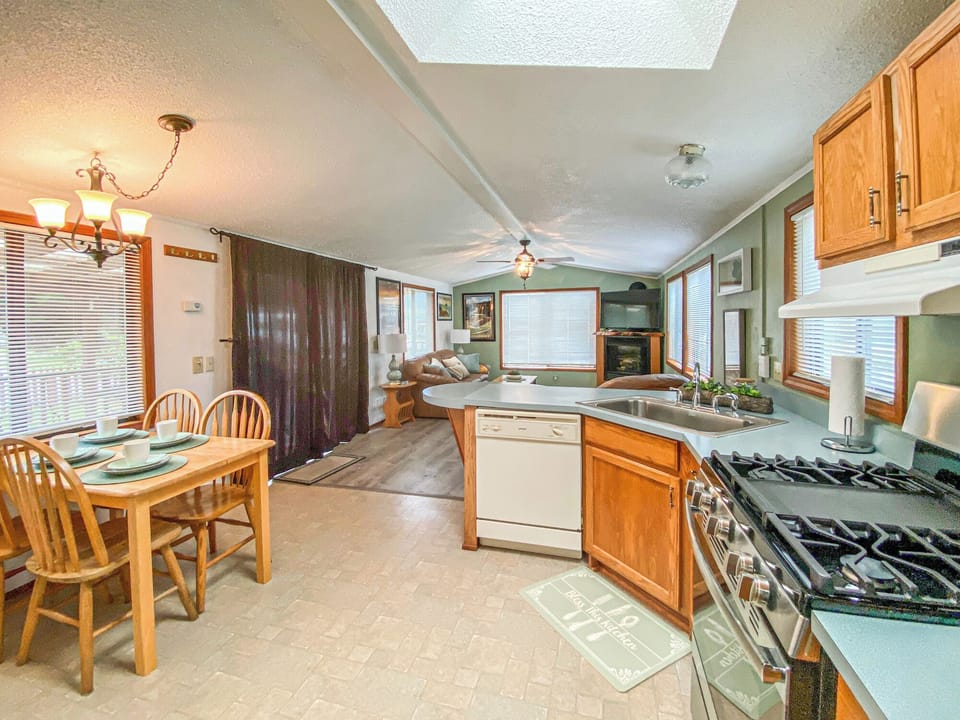 1720MV20kitchen