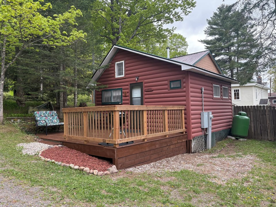 Bluegill cabin