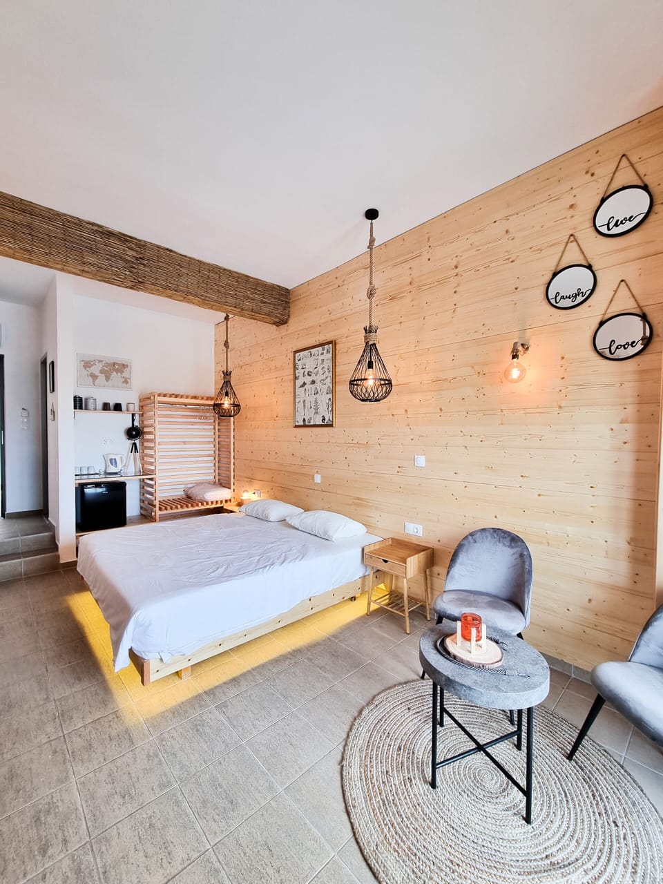 Deluxe Double or Twin Room, Sea View | Desk, laptop workspace, blackout drapes, soundproofing
