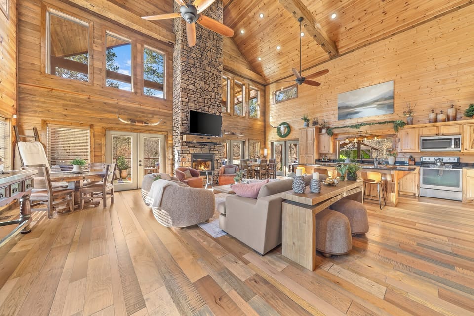 Where vaulted ceilings, a grand stone fireplace, and wide-open gathering space set the stage for the kind of family memories you’ll talk about long after your Broken Bow getaway ends.