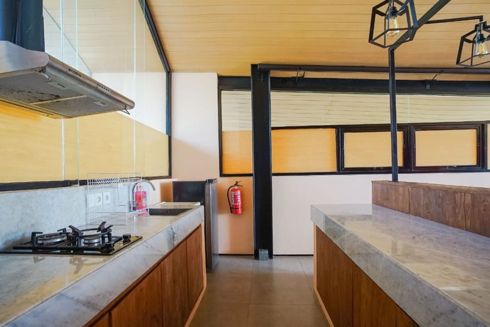Villa, 2 Bedrooms | Private kitchenette