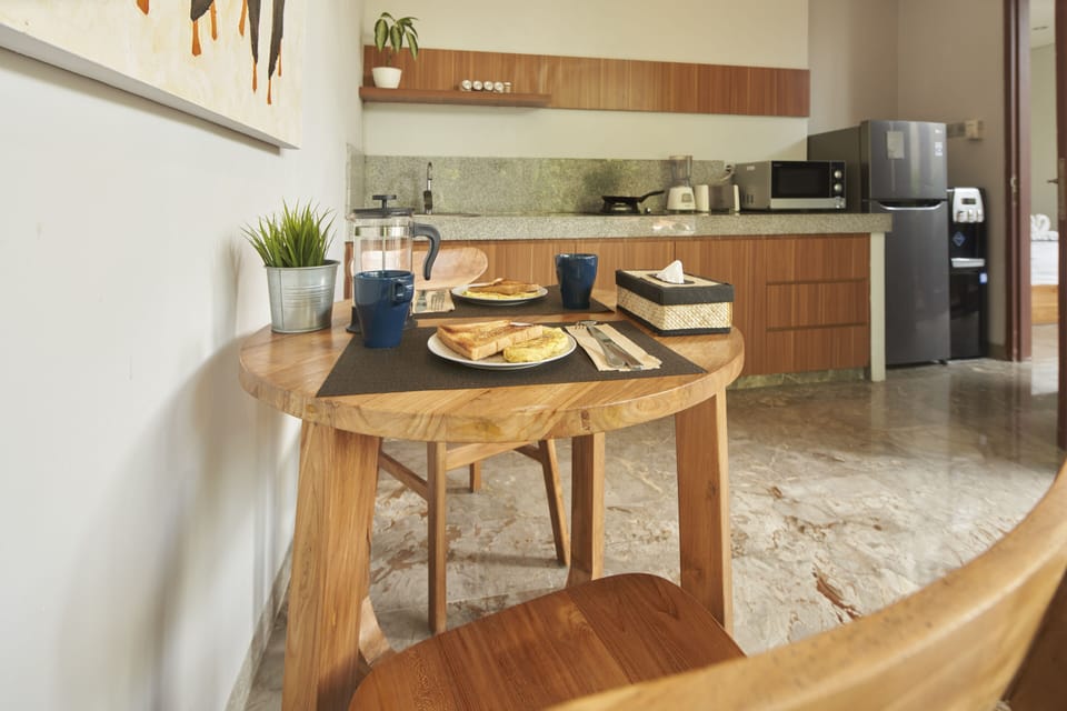 Double Room, Private Pool | In-room dining