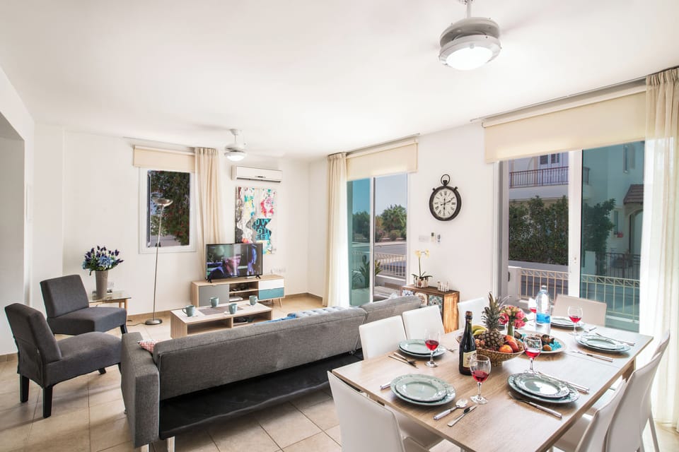 Villa, 3 Bedrooms, Balcony, Ocean View | Living room