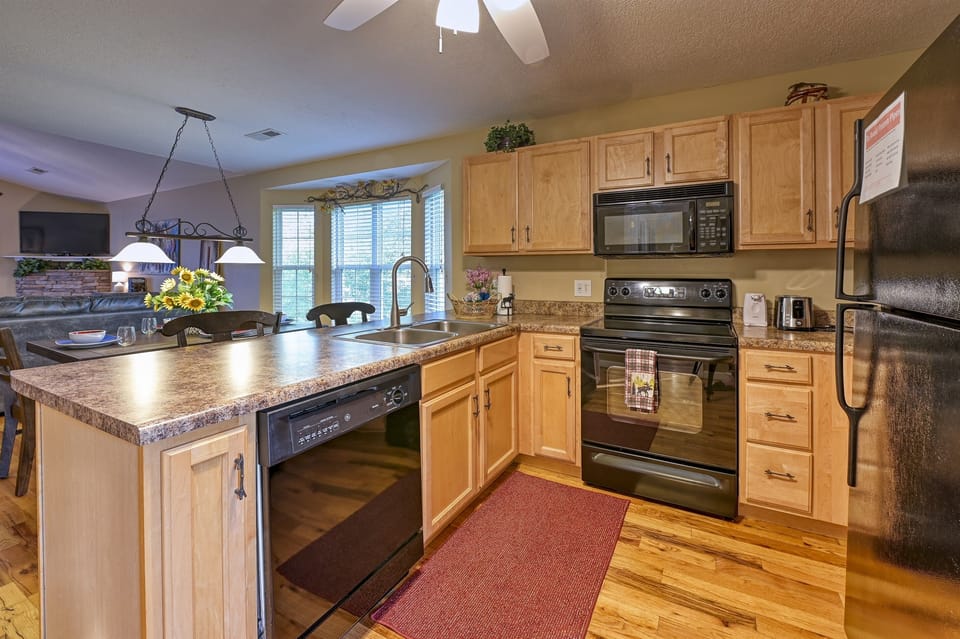High N Dry - 2Bdr/2Ba In Pigeon Forge - Kitchen