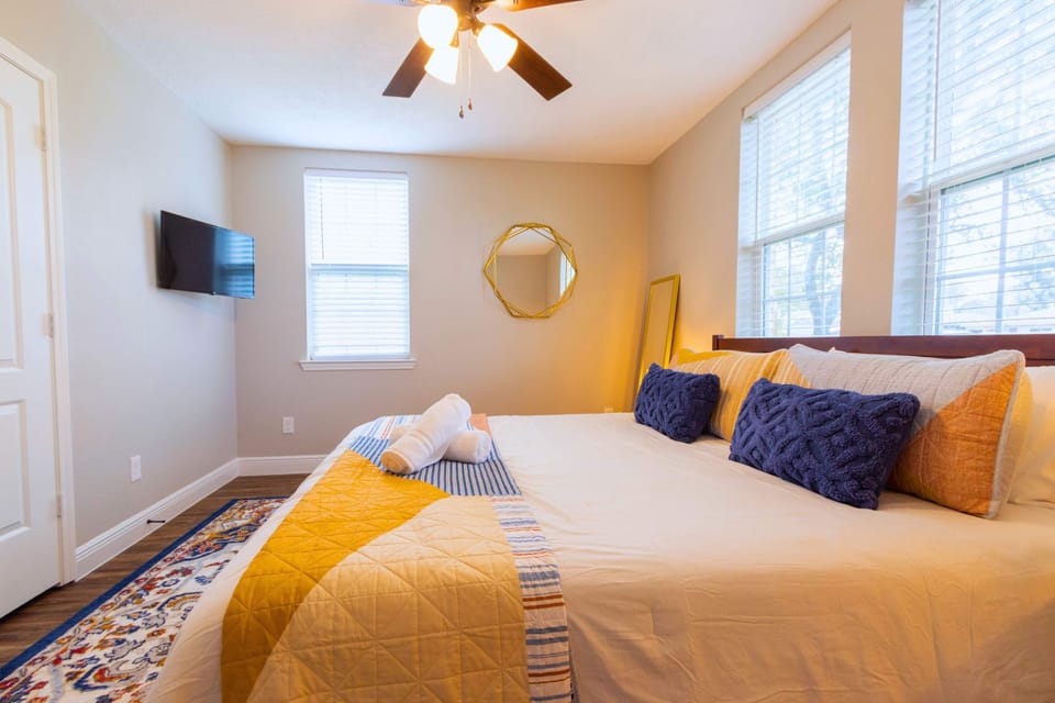 Master Bedroom: Bright spaces with plush pillows and a soothing atmosphere for ultimate relaxation!