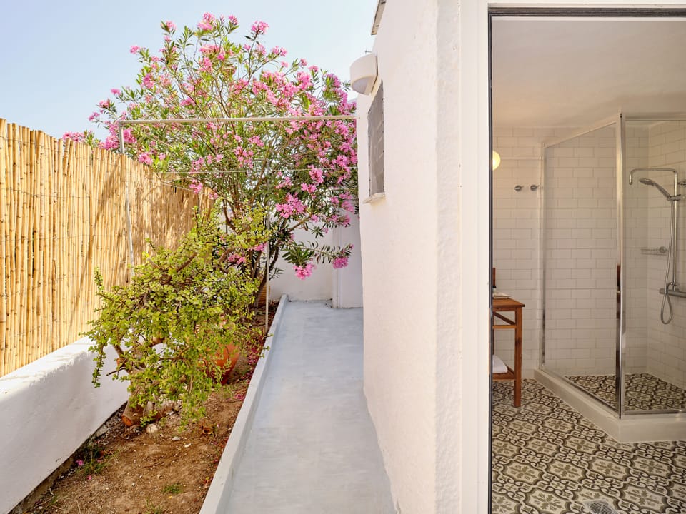 Psathi Beach House House in Milos