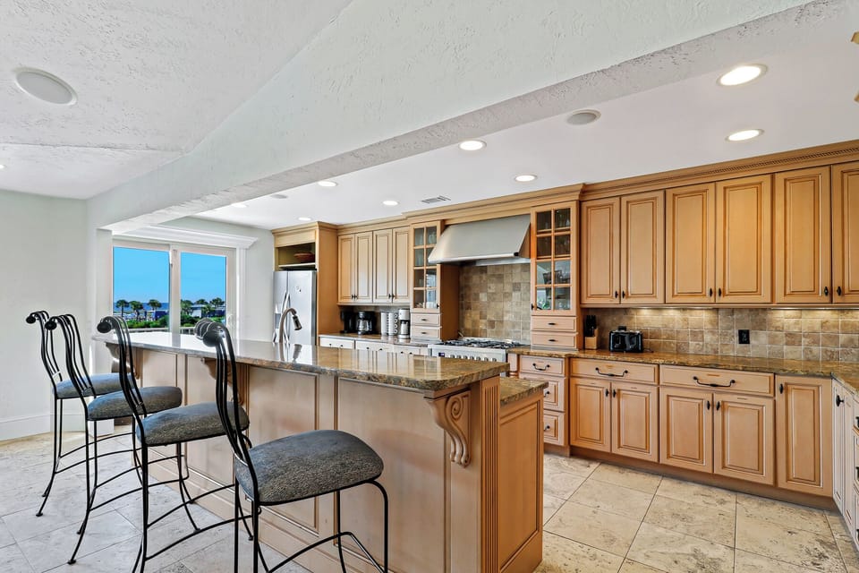 26 Bradley Circle | Kitchen - 26 Bradley Circle | Kitchen