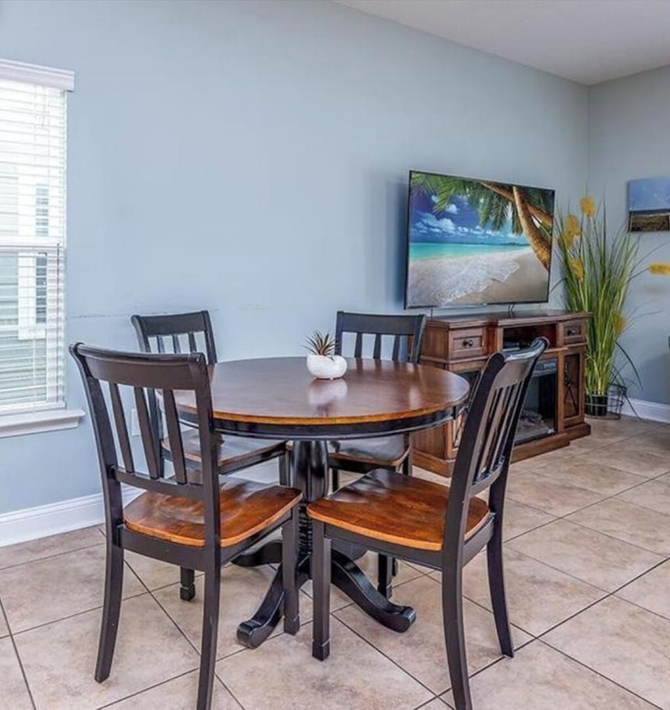 Dinette set seats 4, for a total of 16 spaces for eating