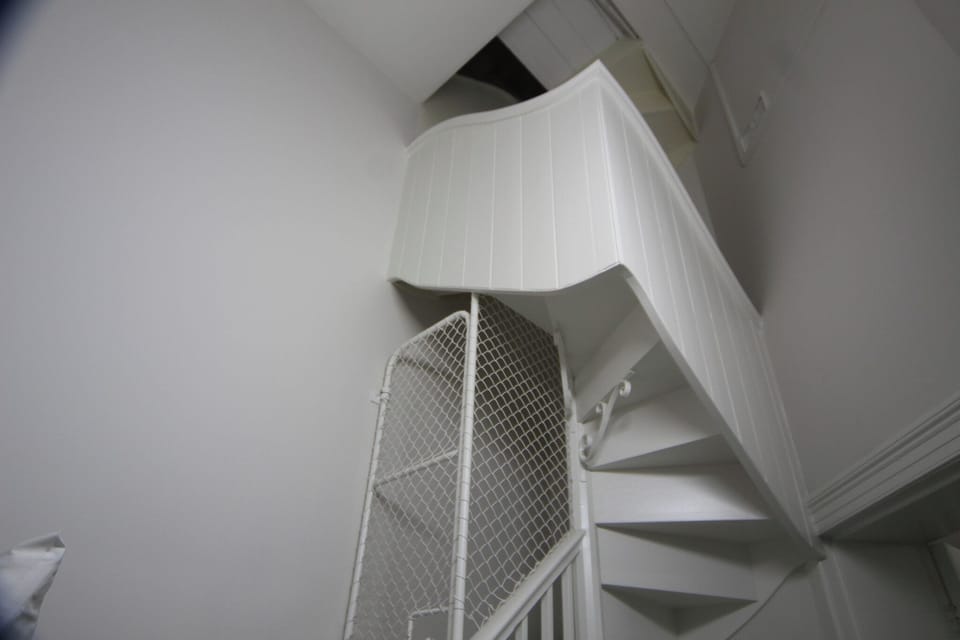 Enjoy partial sea views and fresh coastal air with shared balcony access (with Apartment No. 4)