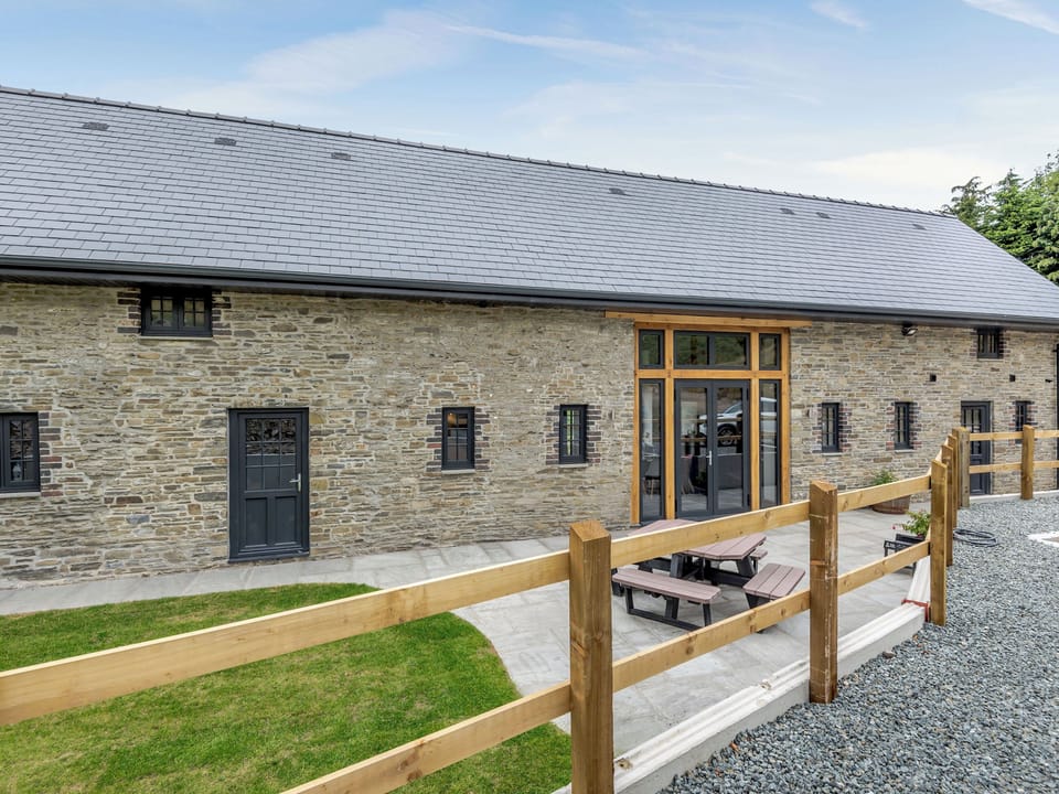 Exterior | Penshenkin Barn, New Radnor, near Presteigne