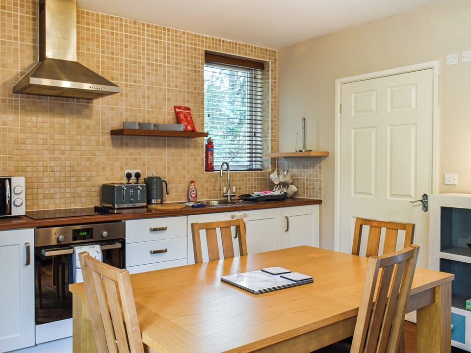 Kitchen/diner | Matty&rsquo;s Place, Walwen, Lixwm