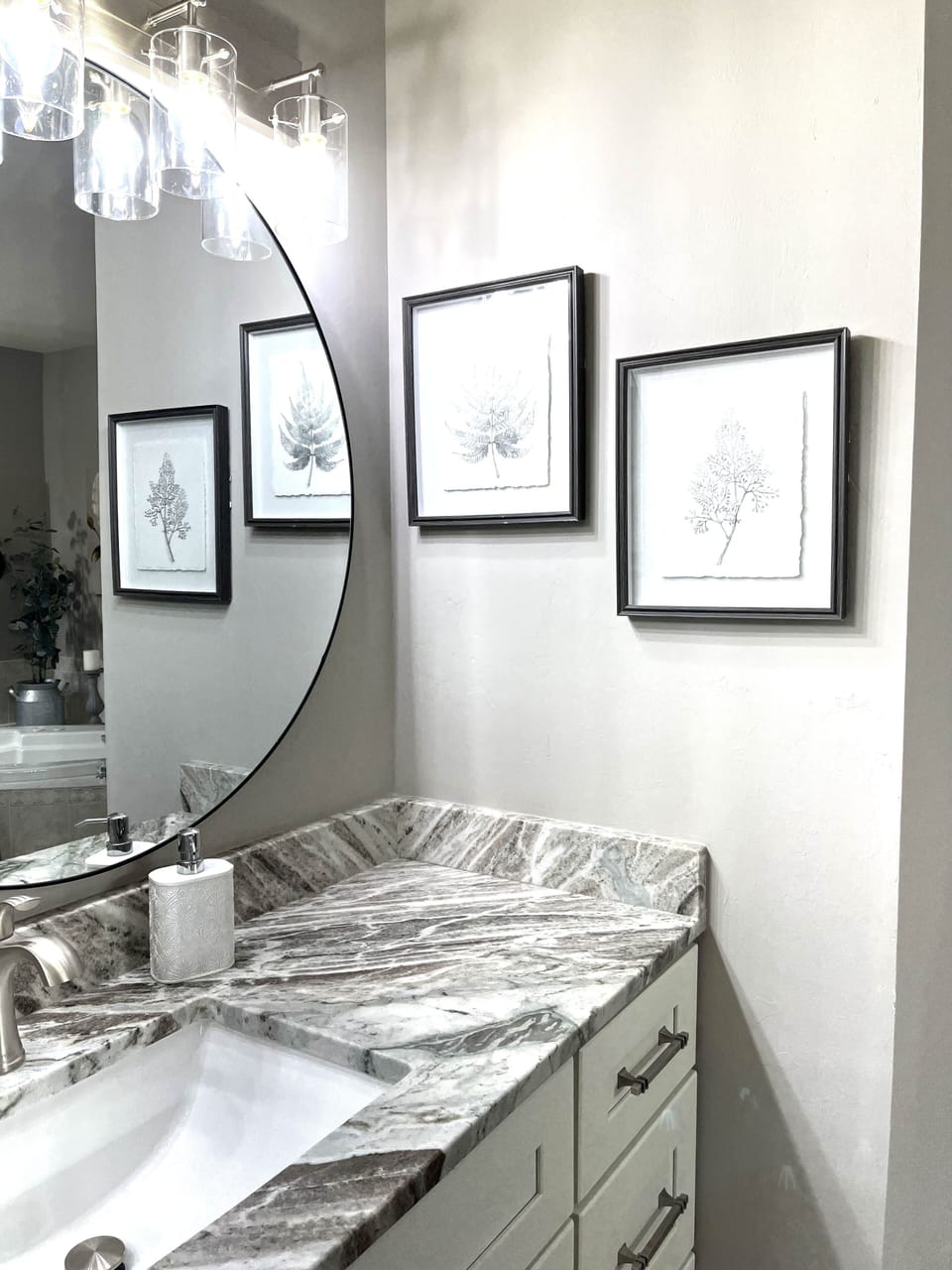 Primary Suite 2nd Vanity