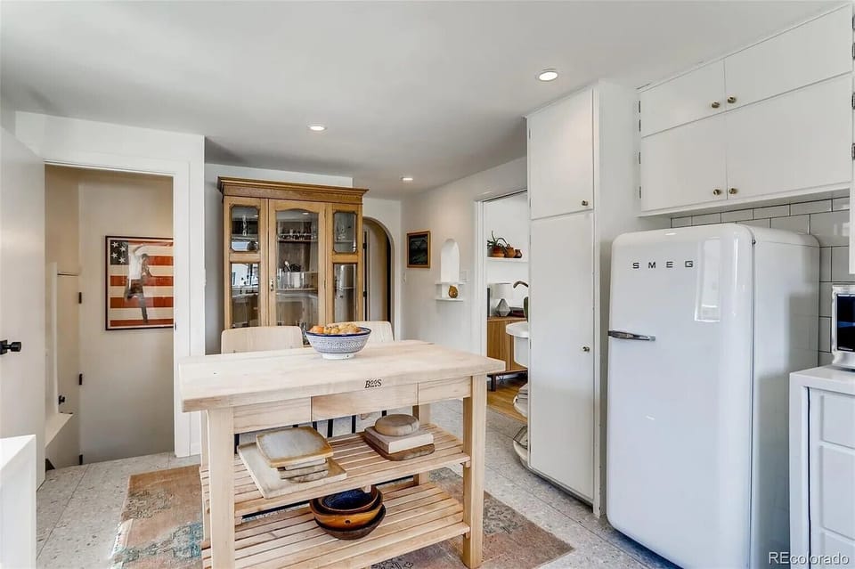 This is the kitchen area.