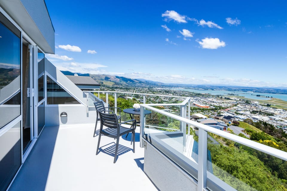 Private upstairs balcony ideal for your morning coffee looking at Tasman Bay!
